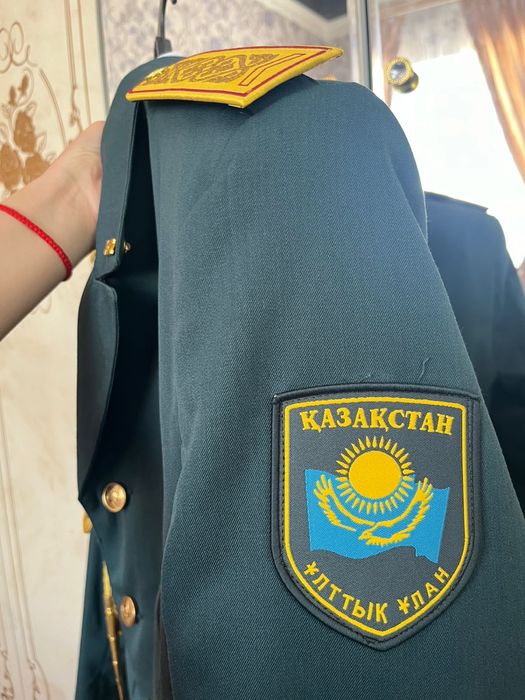 Военная форма парадный