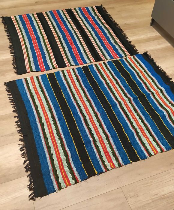 2 броя тъкани килими