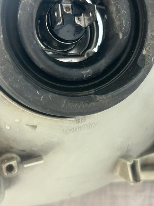 Правая фара на прадо 120