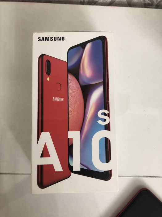 Продаю телефон Самсунг A10s