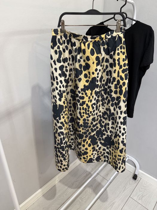 Одежда mango zara massimo dutti