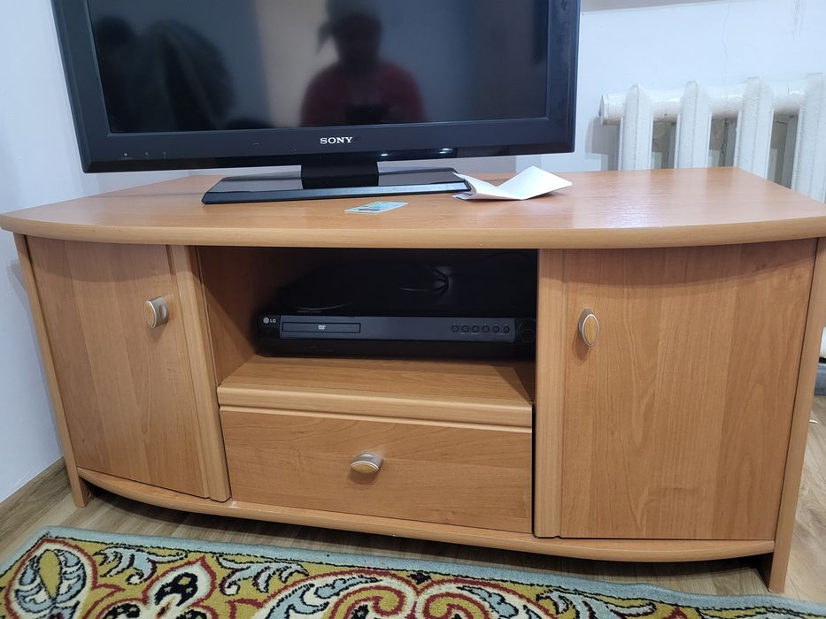 Подтелевизор тумба