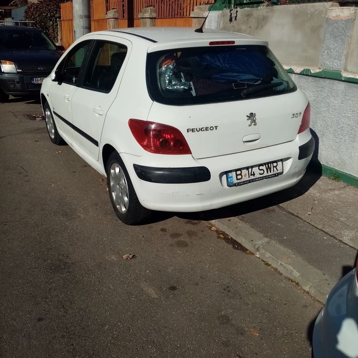 Vând mașină din 2007