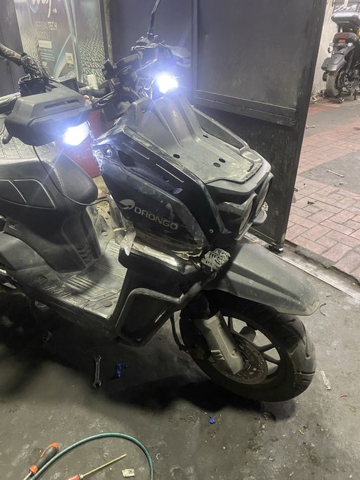 Skuter Lifan motor sotiladi