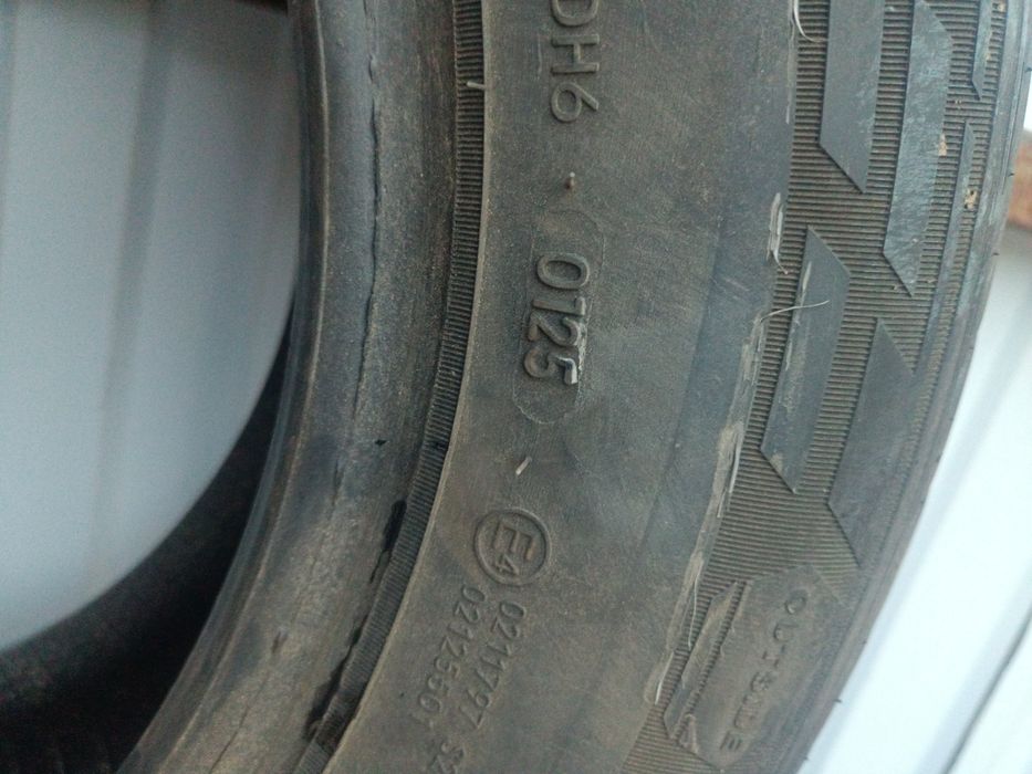 Продам комплект летних шин