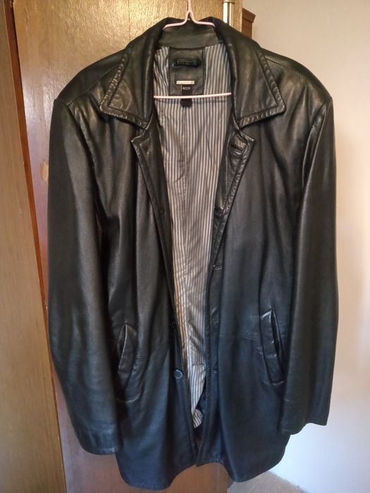 Кожаный сюртук б/у