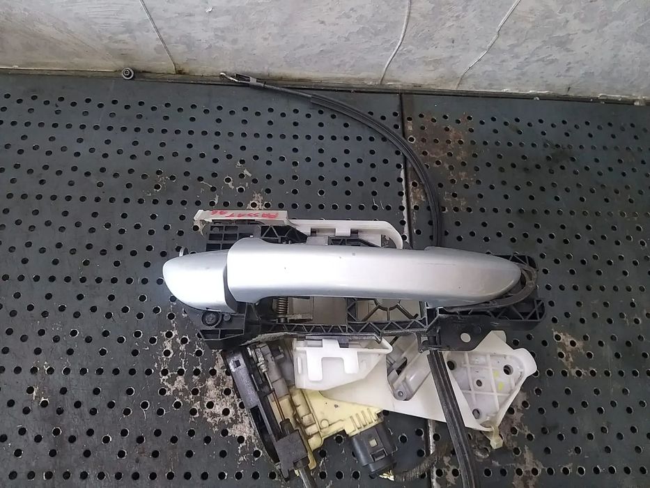 Maner broasca usa dreapta spate vw passat b6 3c 3c0839168