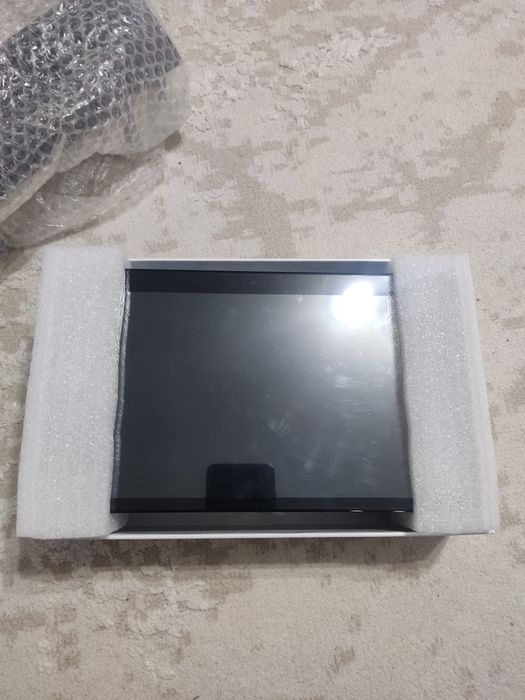 Планшет для машины продам