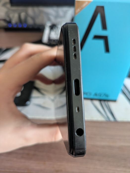 Oppo A57S + 2 чехла