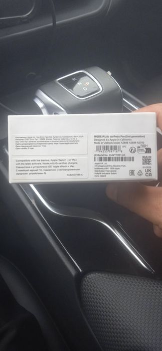 Продам новые Airpods pro