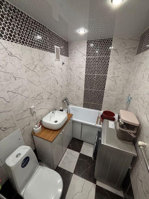 Продам 3 комнатная квартира