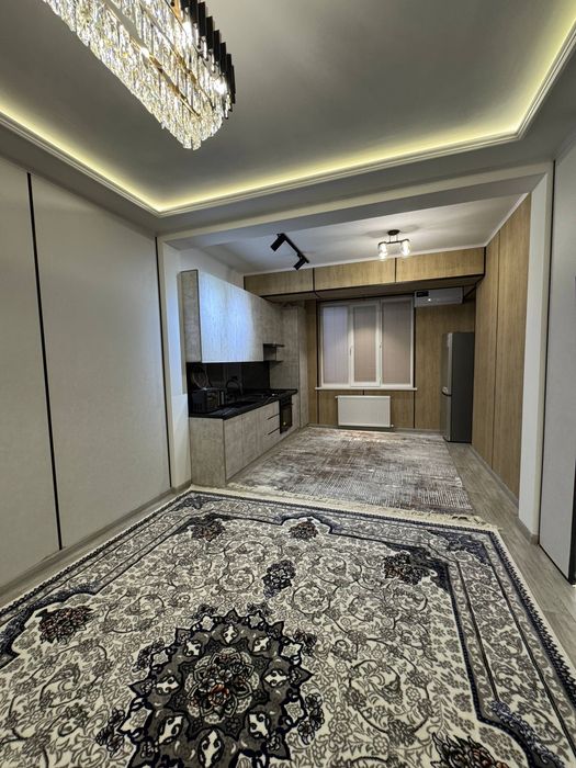 Метро Хамза. 2/2/4. Чистая. С обстановкой!