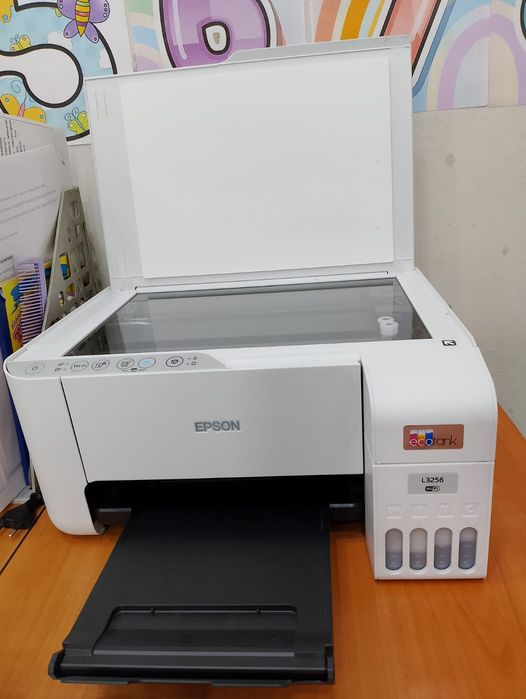 Принтер Epson  L3256