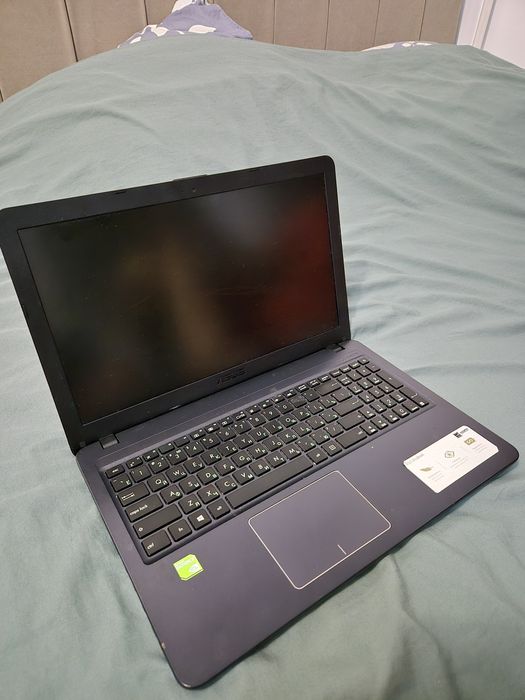 Продам ноутбук ASUS