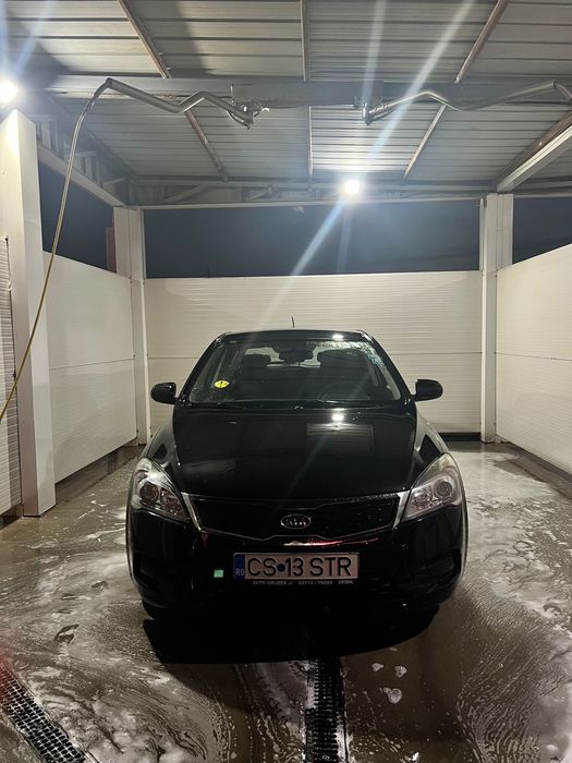 vand kia ceed 2010 109cp