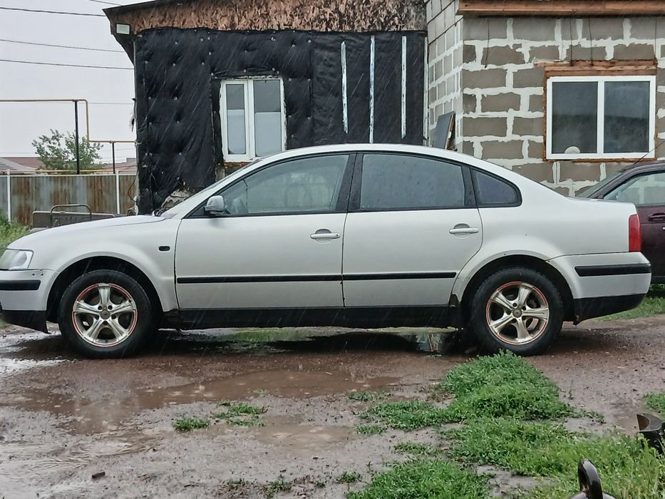 Продам пасат б 5