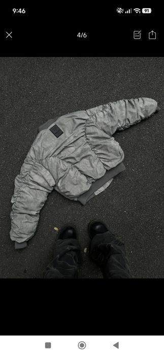 Бомбер в стиле streetwear