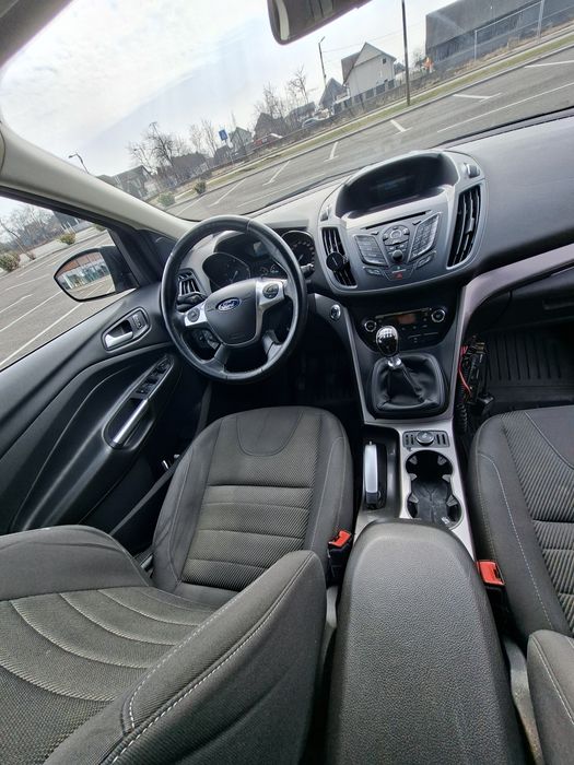 FORD Kuga 2015 — imagine 4