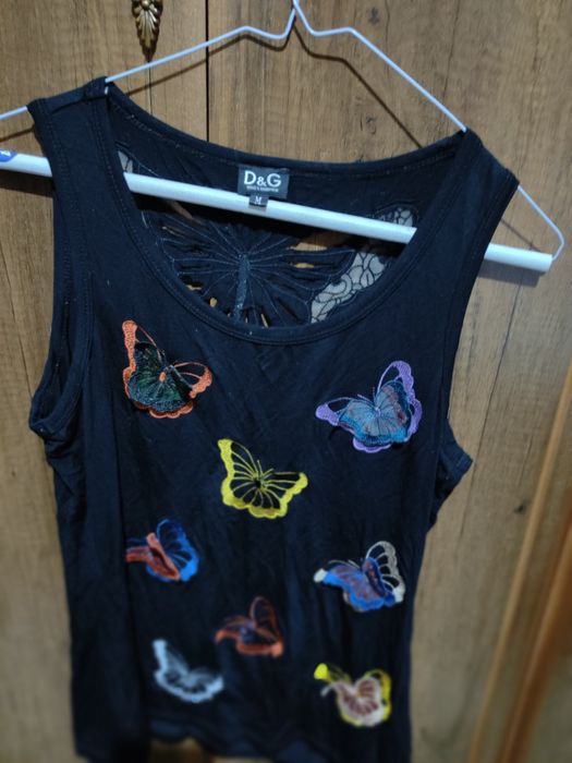 Chet eldan kelgan ayollar kiyimlari