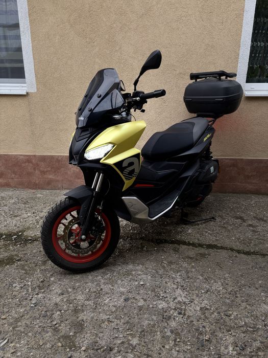 Scuter - motocicleta  Aprilia stare foarte buna