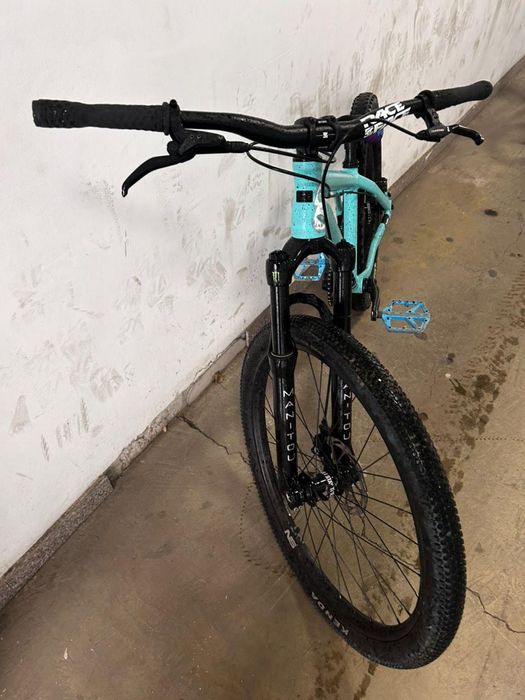 NS Movement 2021 Dirt Jump / Street байк