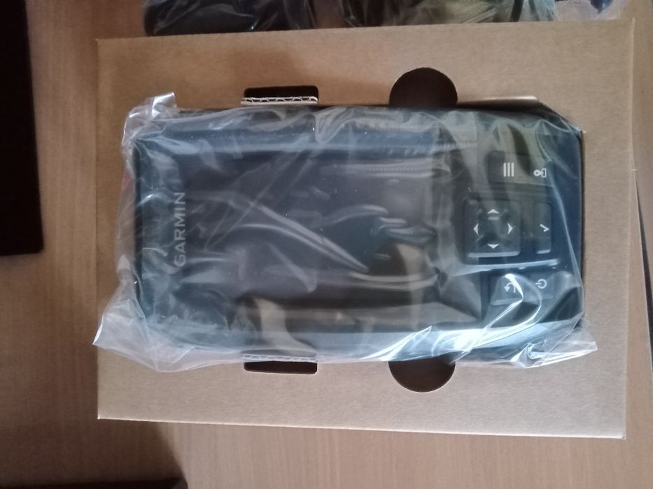 Эхолот Garmin Striker Plus 4