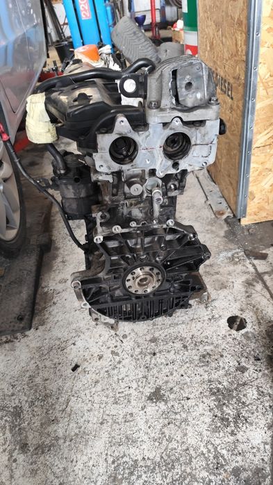 Двигател за Volvo D5244T4