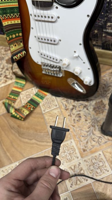 Электро-гитара Fender