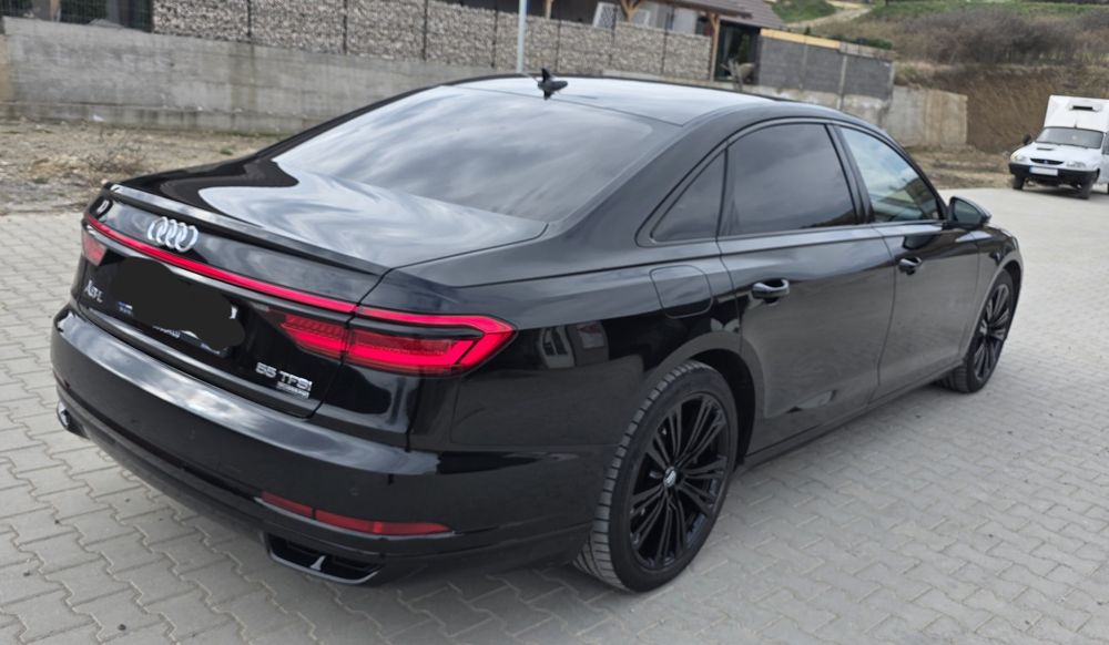Vând/Schimb Audi A8 Long