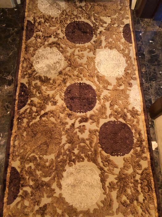 Ковры шелковые и шерстяные