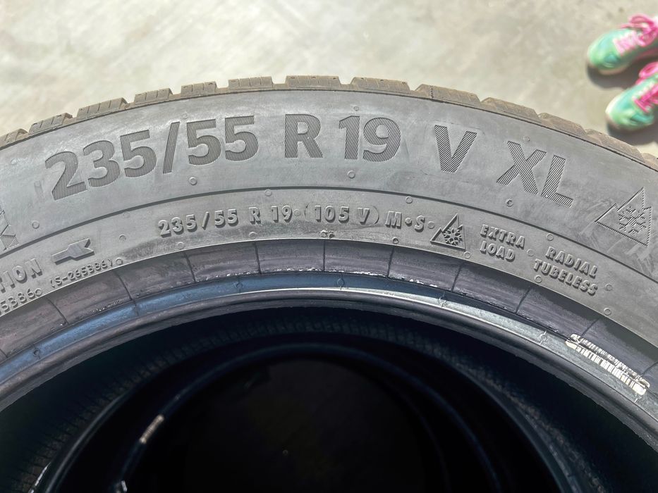 Continental WinterContact 235/55 R19 – 4 зимни гуми, DOT 2025