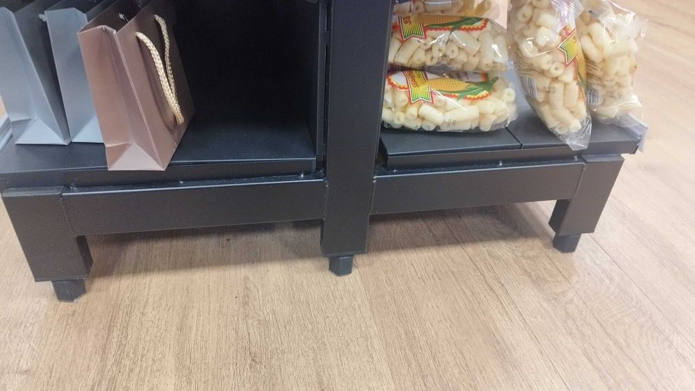 Стелаж Островен Метален