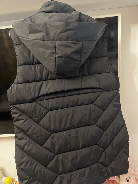 Vesta dama lunga groasa cu gluga cu fermoar