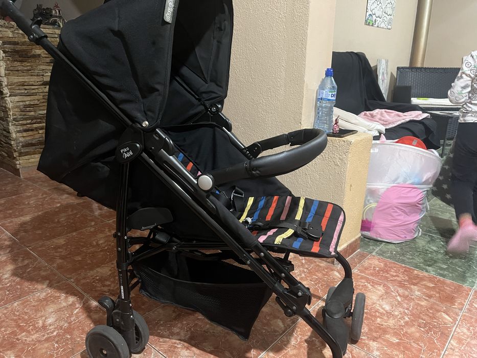 Детска лятна количка Peg perego pliko mini с ппдарък мека подложка.