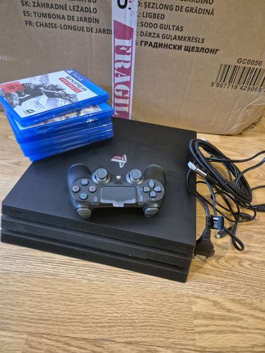 Playstation 4 Pro 1TB, 15 jocuri, un controller, GTA5  RDR2 RDR1 GTA Trilogy