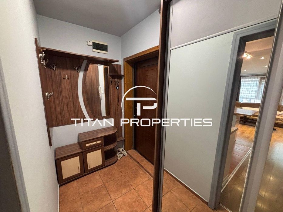 Продава се Двустаен апартамент в Варна, Цветен квартал - 64 кв.м за 1156 €/кв.м - Снимка #6