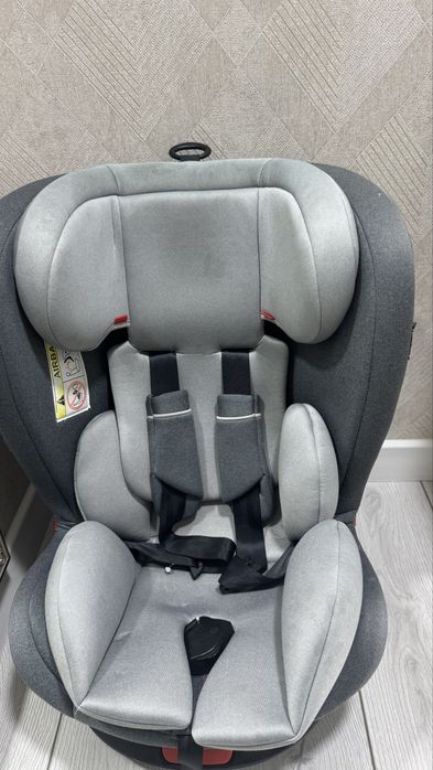Продам автокресло