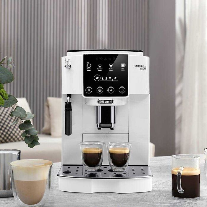 Кофемашина DeLonghi ECAM Magnifica установка доставка чистка есть