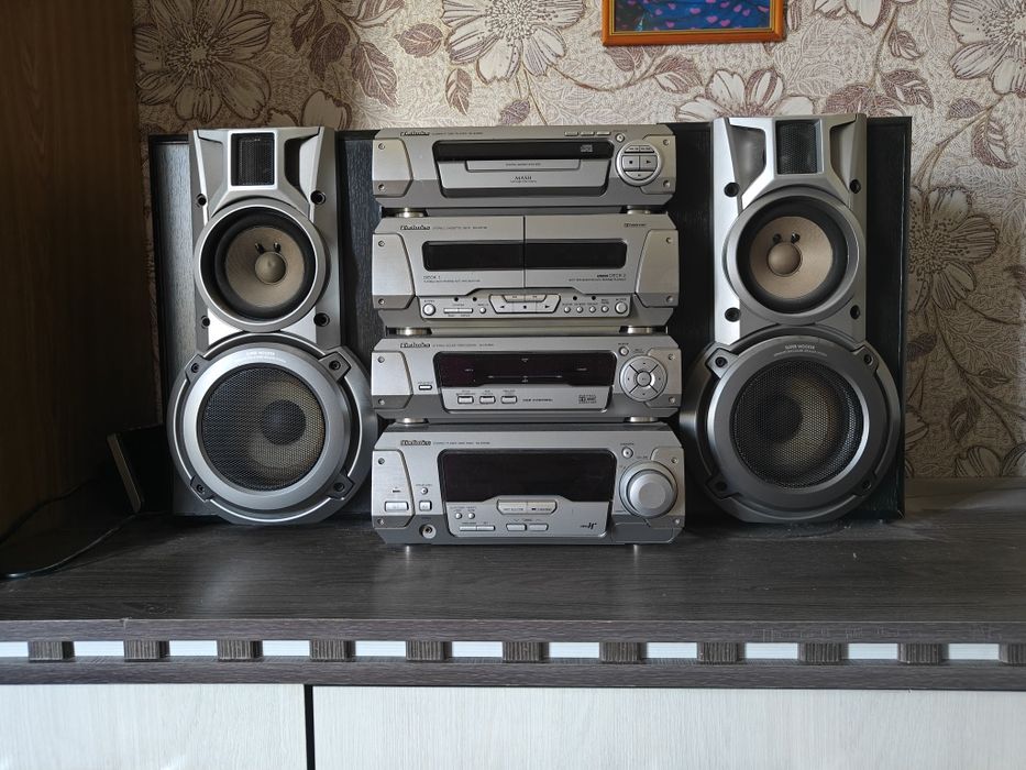 Музыкальный центр техникс