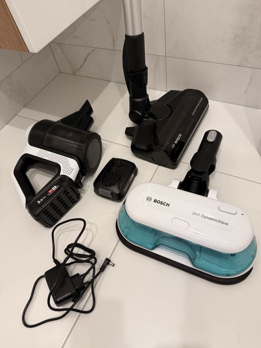 Вертикална Прахосмукачка Bosch Unlimited 7 prohygenic aqua