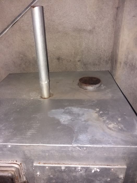 Котел с водна риза за парно 24квв.ъс изолация за топлината много здрав