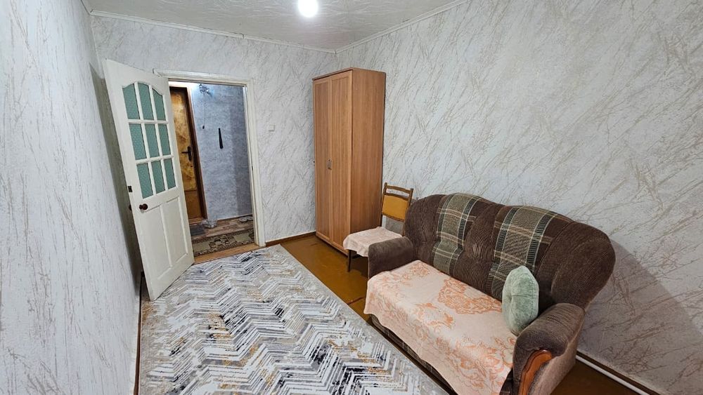 Сдам 2х комн квартиру в центре