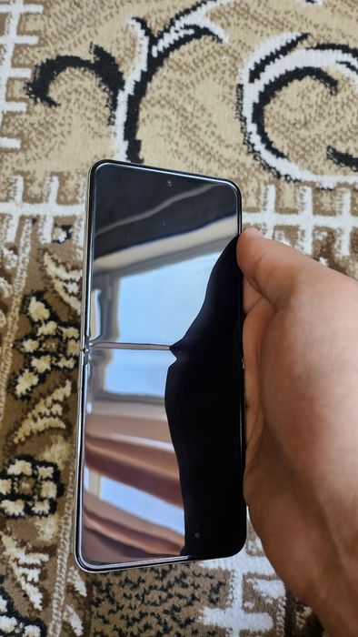 Samsung galaxy z flip 5