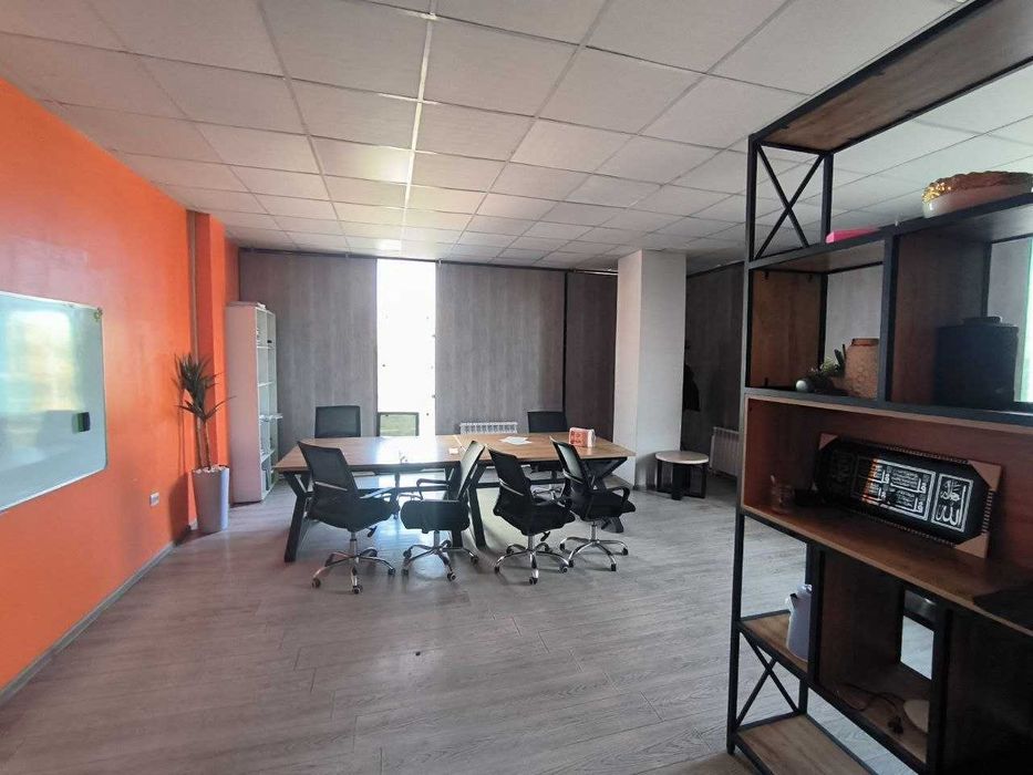 Продается готовый бизнес и здание в 3 этажа на Водника - 2я линия.