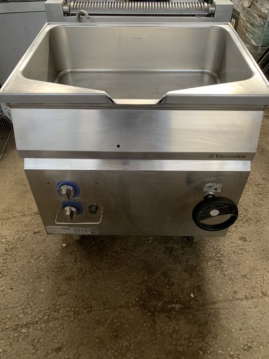 Обръщателен тиган 70 лтр на газ ,6 месеца гаранция