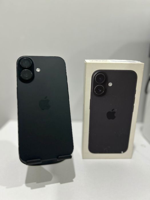 Iphone 16, 128 гб, черный.