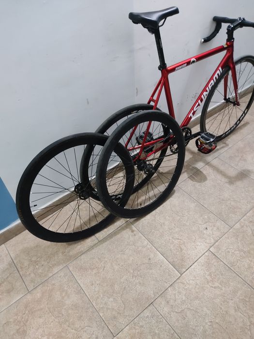 Колесо от велосипеда Цунами 28 дюймов ОТС