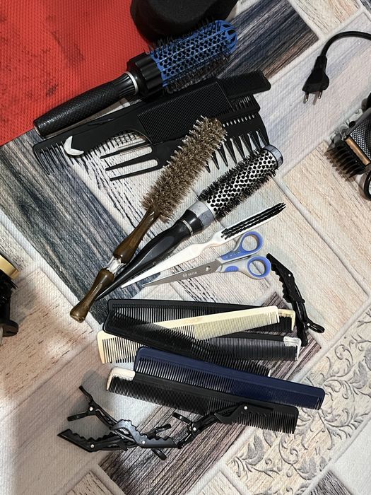 Продаются инструменты для парикмахеров