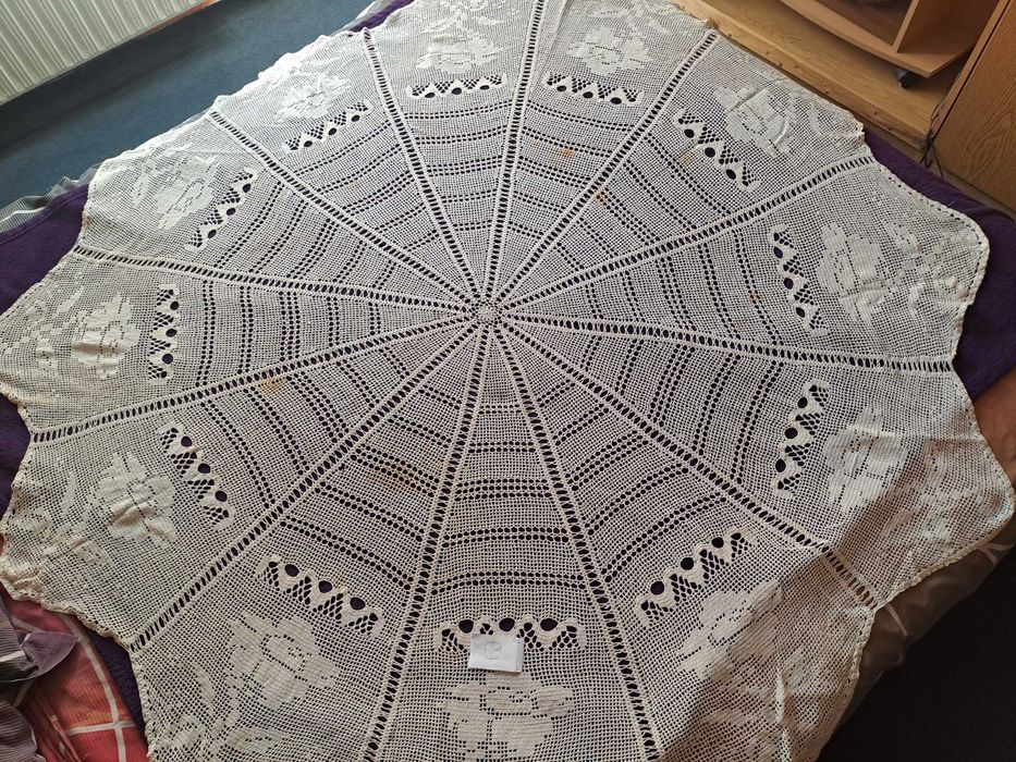 Плетива и покривки на една кука