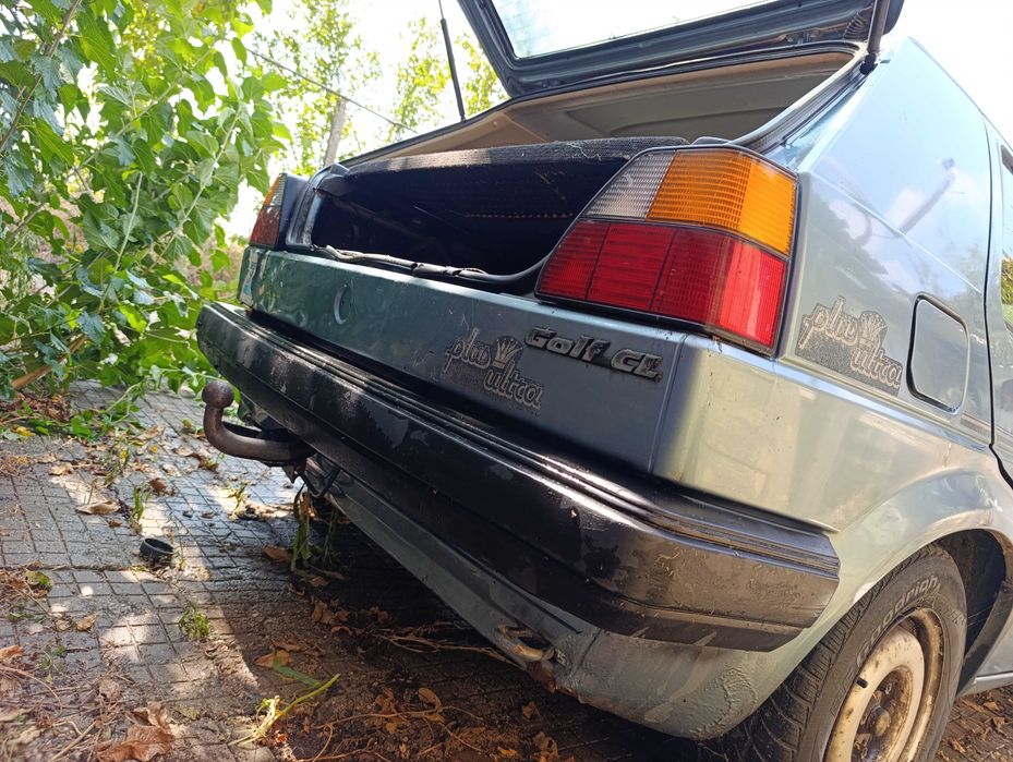 Golf 2 CL продавам